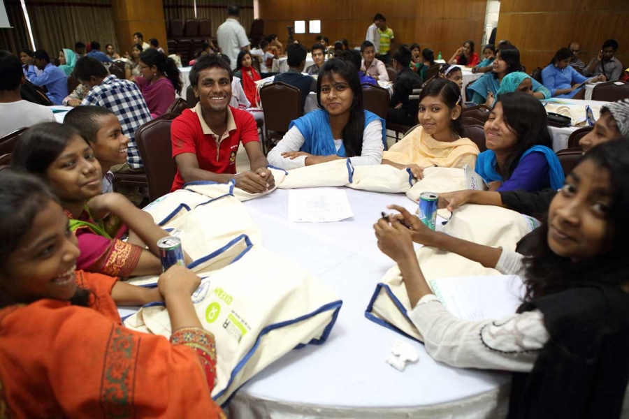 Interactive Sharing: Untold Stories of Growing up
